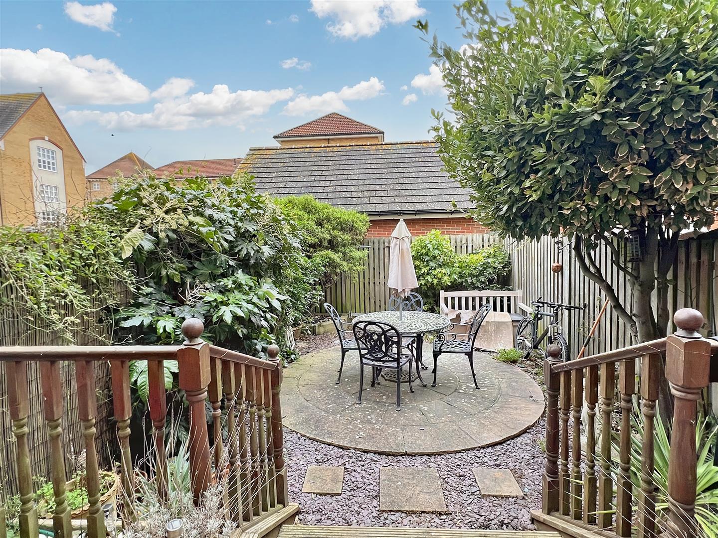 Property Details for Caroline Way Eastbourne BN23 5AY Town Property